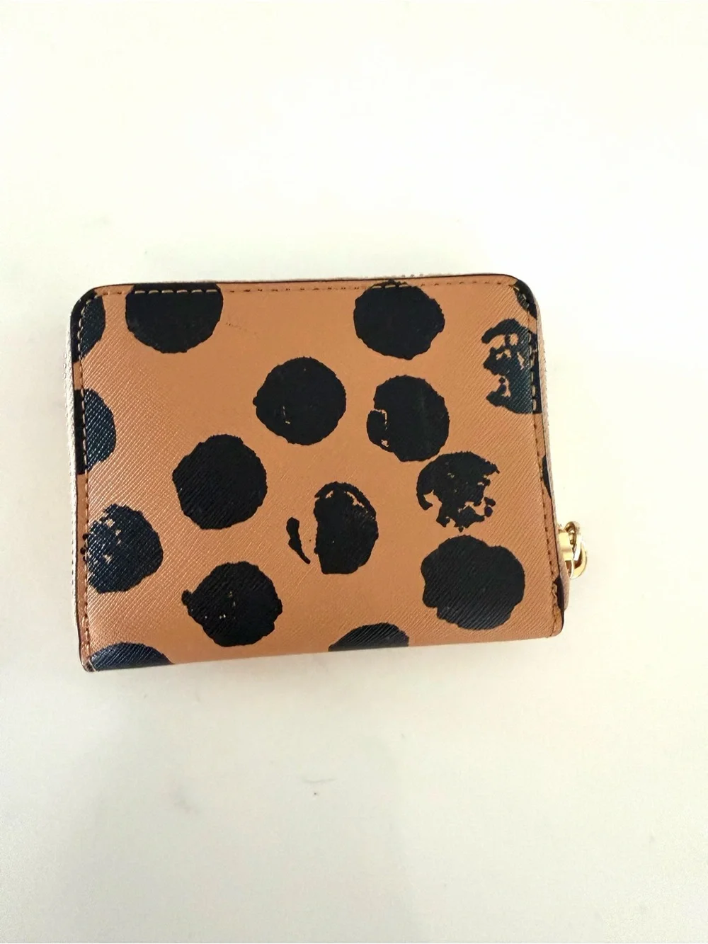 REBECCA MINKOFF•tan saffiano leather dot zip around wallet cardholder NWOT